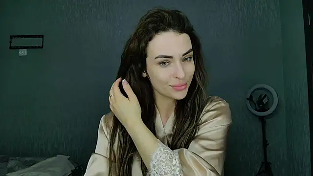 Kira  love1 online show from 04/14/26, 07:42