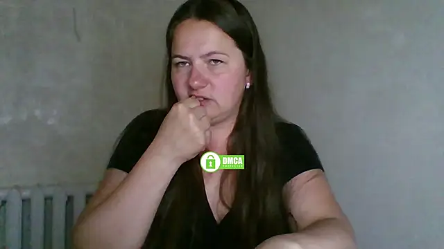 Snapshot of fearless_fairry chatting on 06/14/26, 07:49 fearless fairry online show from 06/14/26, 07:49