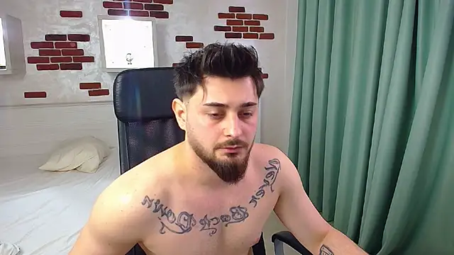 Snapshot of JalenPen chatting on 04/04/26, 04:55 JalenPen online show from 04/04/26, 04:55