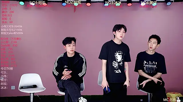 w-lucky02 online show from 04/21/26, 08:53