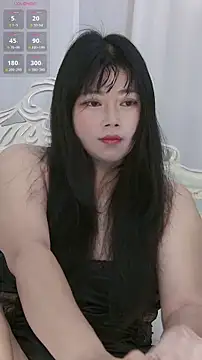 Snapshot of xiuxiu666 chatting on 04/29/26, 02:21 xiuxiu666 online show from 04/29/26, 02:21