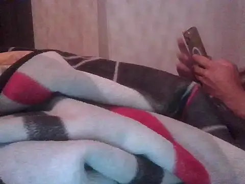 CamruA online show from 04/04/26, 07:50