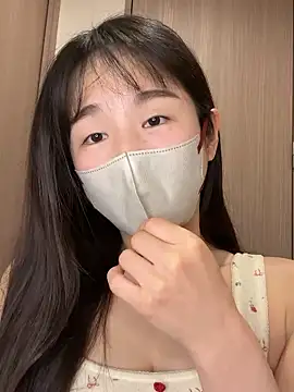 Hinako 0012 online show from 04/16/26, 02:07