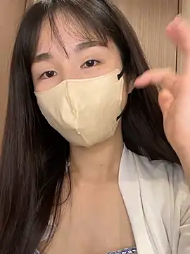 Hinako 0012 online show from 04/21/26, 12:11