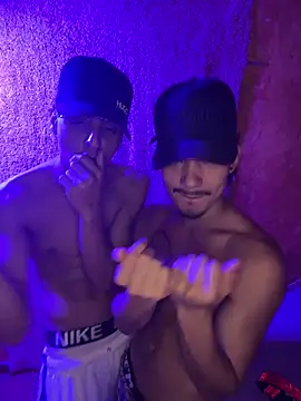 Cuteathleticboys online show from 04/18/26, 01:09