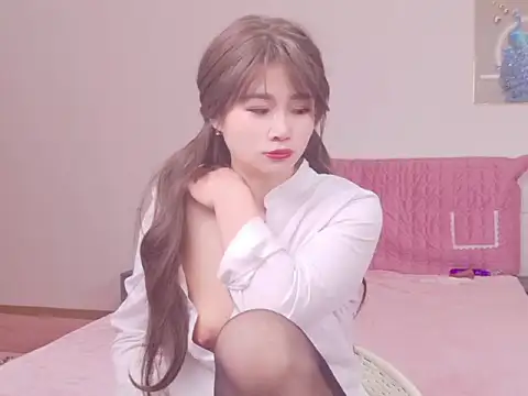 Snapshot of lmnb8888 chatting on 04/04/26, 10:13 lmnb8888 online show from 04/04/26, 10:13