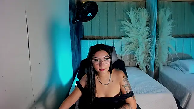 KendallMeyers online show from 04/19/26, 04:56