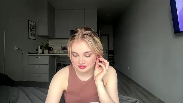 kirtova  online show from 04/21/26, 09:04