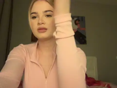 Snapshot of kirtova_ chatting on 07/22/26, 04:32 kirtova online show from 07/22/26, 04:32