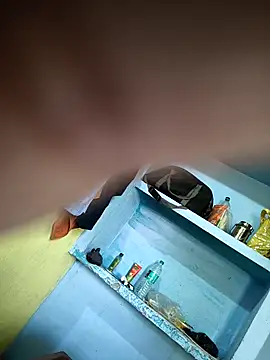 Snapshot of ukbdsha12 chatting on 04/06/26, 10:38 ukbdsha12 online show from 04/06/26, 10:38