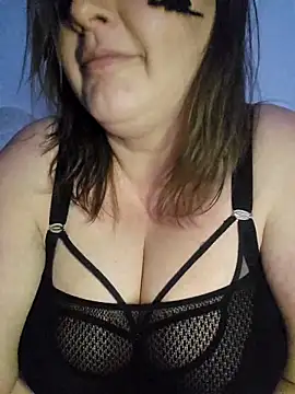 Blondibaby online show from 04/18/26, 07:51