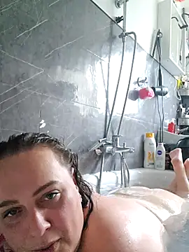 Blondibaby online show from 04/22/26, 05:58