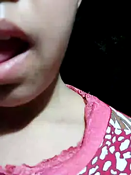 Snapshot of Nariman99 chatting on 04/07/26, 01:17 Nariman99 online show from 04/07/26, 01:17