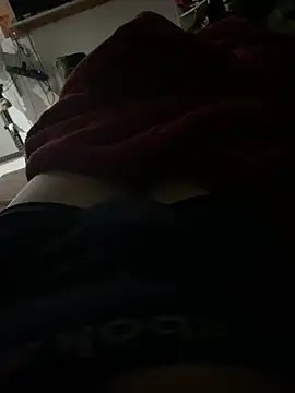 pelgaazul01 online show from 04/04/26, 01:15