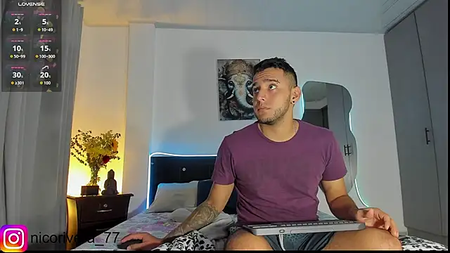 Emma Nico online show from 04/20/26, 03:53