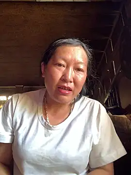 candy-beo online show from 04/12/26, 07:57