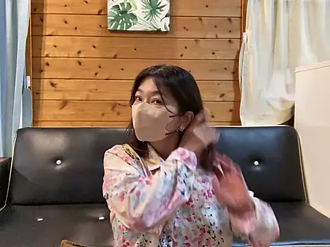 lemonade madame online show from 04/18/26, 12:36