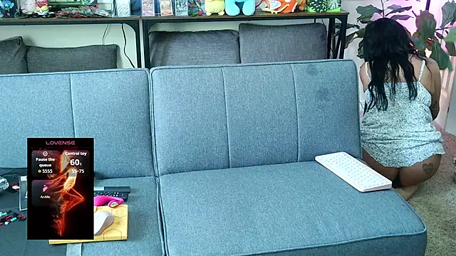Controllercutie online show from 06/30/26, 04:19