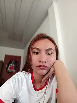 Snapshot of Leticia_Hinkley_ chatting on 06/25/26, 04:44 Leticia Hinkley online show from 06/25/26, 04:44