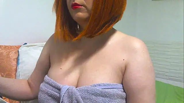 Snapshot of SimplyMaria777 chatting on 05/23/26, 07:18 SimplyMaria777 online show from 05/23/26, 07:18