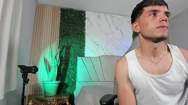 ianrice online show from 04/18/26, 07:07