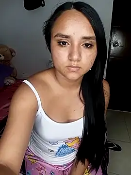 Snapshot of Valentina_Narvaez chatting on 04/27/26, 07:23 Valentina Narvaez online show from 04/27/26, 07:23