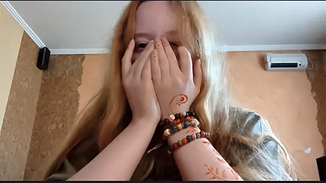 KateVibe 01 online show from 07/04/26, 04:29
