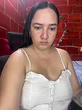 Snapshot of Fresita-12 chatting on 07/06/26, 09:39 Fresita-12 online show from 07/06/26, 09:39