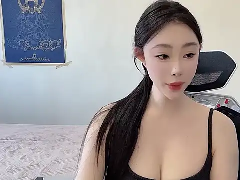 Snapshot of 12eio chatting on 04/06/26, 03:04 12eio online show from 04/06/26, 03:04