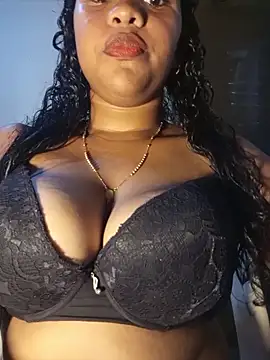 michelle castillo online show from 04/27/26, 03:37