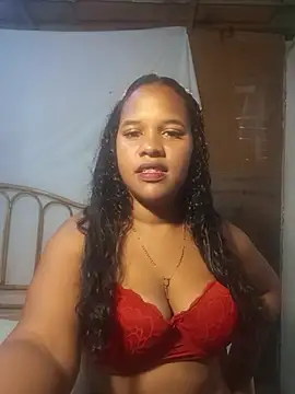 michelle castillo online show from 05/03/26, 03:12