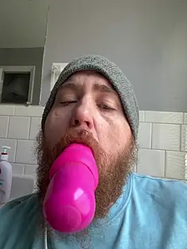 Snapshot of jayc23 chatting on 05/19/26, 04:35 jayc23 online show from 05/19/26, 04:35