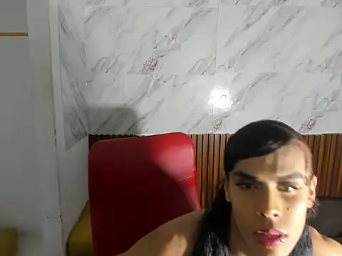 Snapshot of stefani_robles chatting on 05/18/26, 11:54 stefani robles online show from 05/18/26, 11:54