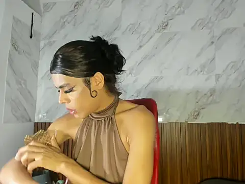 stefani robles online show from 06/07/26, 11:19
