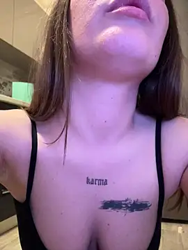 vanessa anne online show from 04/23/26, 01:29