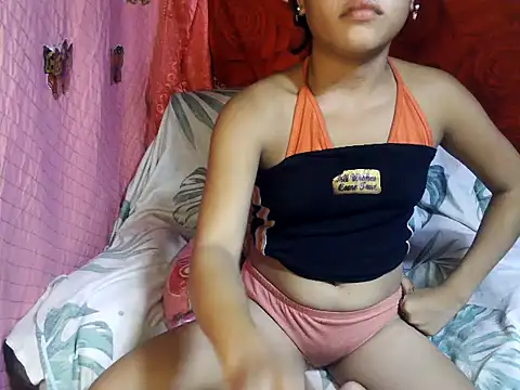 kiffy miley79 online show from 06/04/26, 11:22