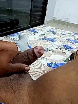 Snapshot of pkmoreno chatting on 04/05/26, 11:46 pkmoreno online show from 04/05/26, 11:46