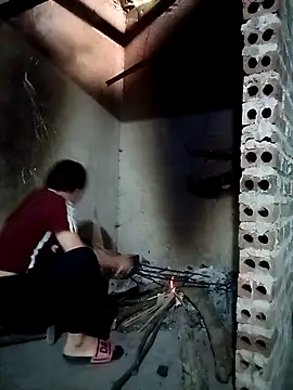 Ffhhqww1 online show from 04/16/26, 09:21