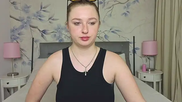 Delicious sugar online show from 04/15/26, 12:34