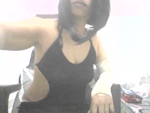 hotty-krtika online show from 04/25/26, 06:27