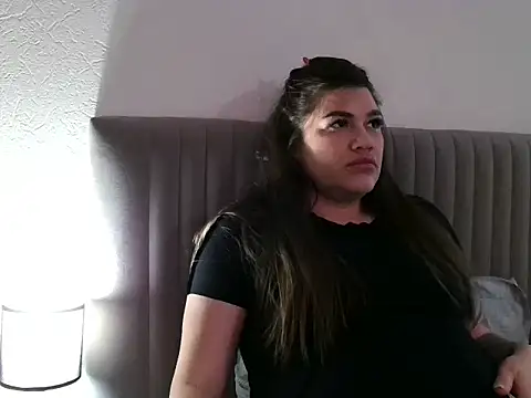 miss preggie online show from 04/18/26, 08:42