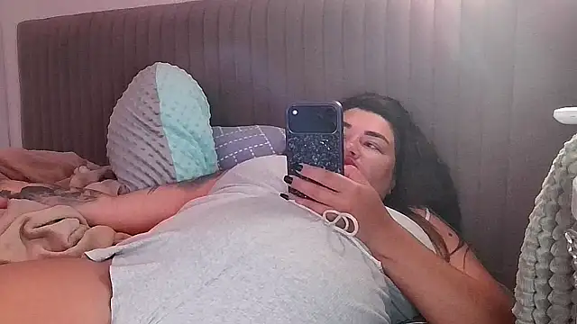 miss preggie online show from 07/09/26, 09:52