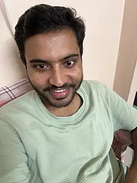 Sweetloverr28 online show from 04/29/26, 06:47