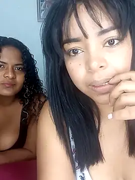 Peluchita girl online show from 04/20/26, 03:37