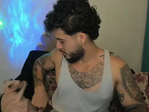 sinnei   online show from 04/15/26, 03:46