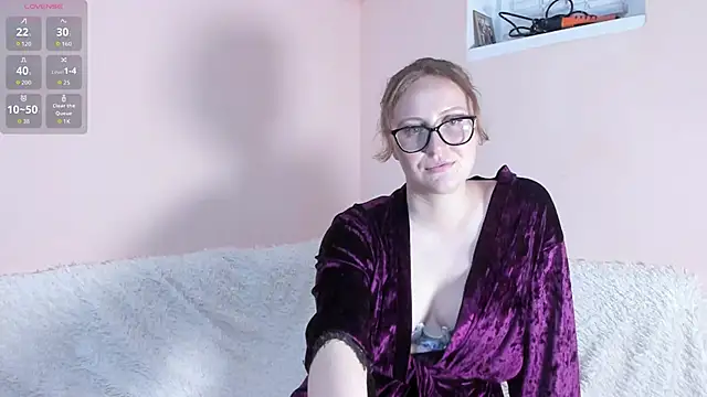 MissGingerr online show from 04/25/26, 07:11