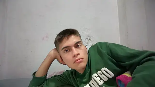 sabanamojada19 online show from 04/18/26, 02:48