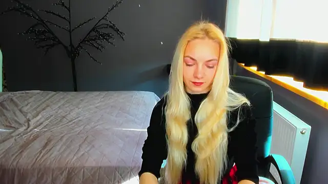 Snapshot of SonnySofia chatting on 04/29/26, 05:33 SonnySofia online show from 04/29/26, 05:33