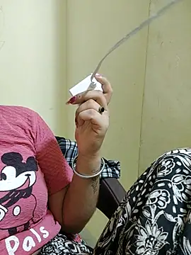 Monika kumari6 online show from 07/18/26, 02:54