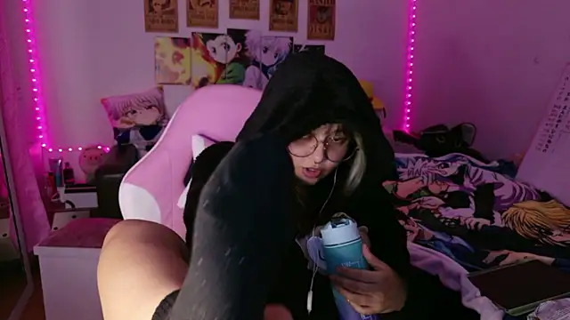 ZoeyDoll  online show from 04/21/26, 02:51